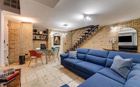 Oliviero - Piazza Navona Apartment